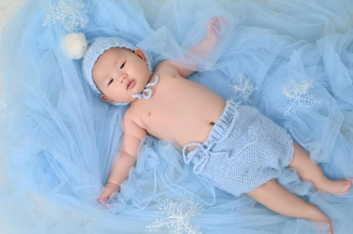 延边宝宝要不要穿袜子